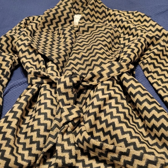 Jacket - Picture 2 of 2